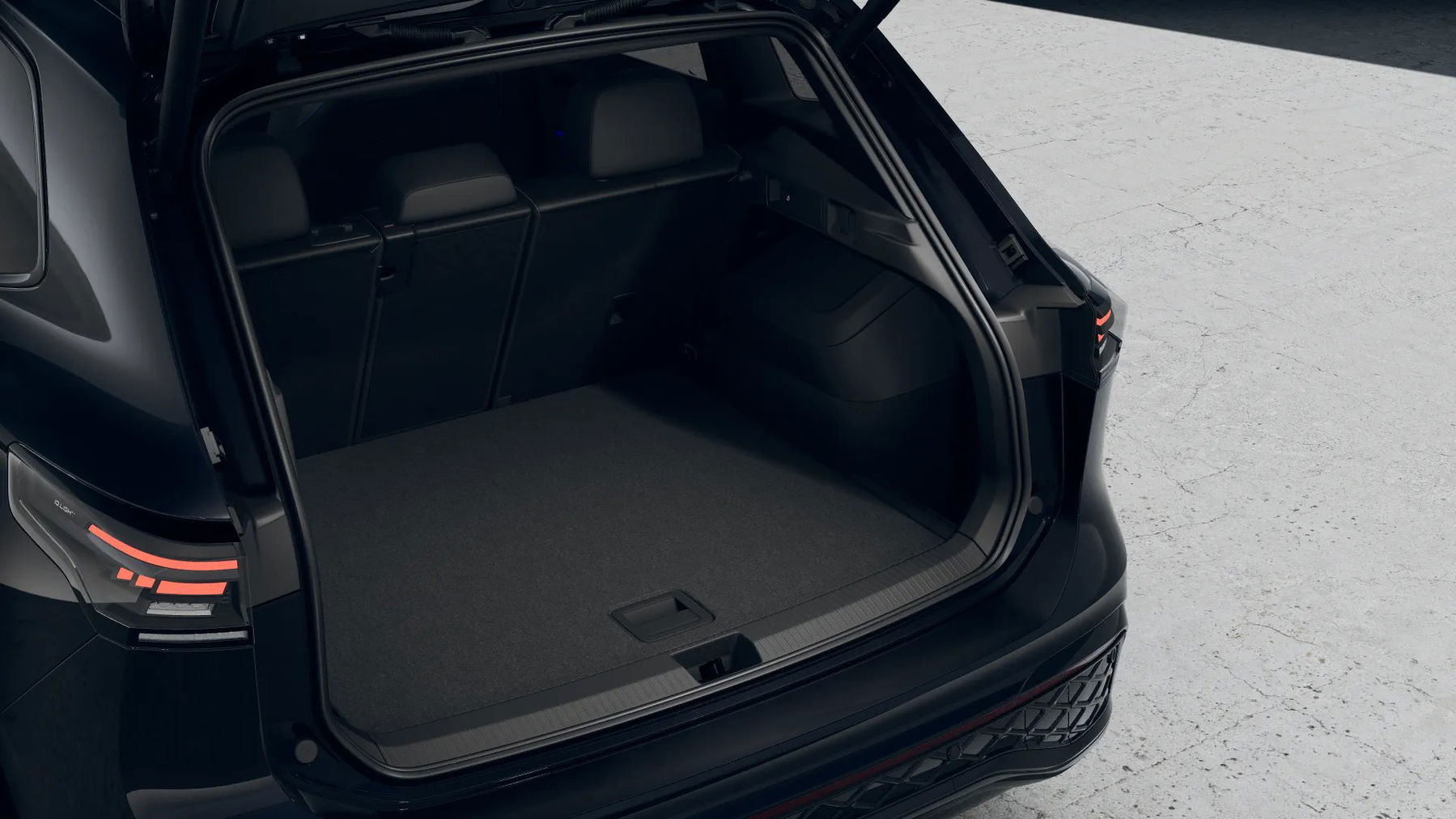 VW Tiguan R-Line TSI 4MOTION DSG