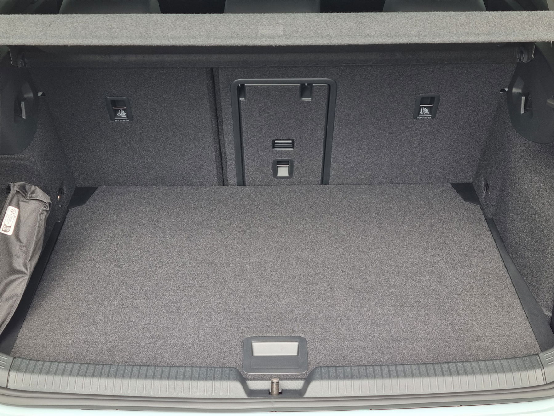 VW Golf 1.5 TSI Life + 5J. Garantie