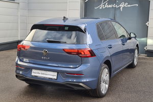 VW Golf VIII 1.5 TSI Life + 5J. Garantie