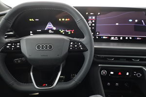 Audi Q5 SUV TDI quattro 150 kW null
