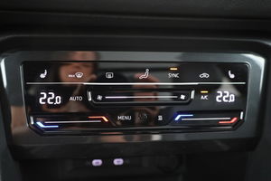 VW Tiguan R-Line TDI 4MOTION DSG null