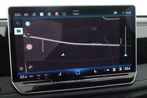 VW Tiguan R-Line eTSI DSG