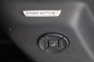VW Tiguan R-Line eTSI DSG