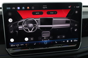 VW Tiguan R-Line eTSI DSG null
