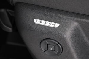 VW Tiguan R-Line eTSI DSG null