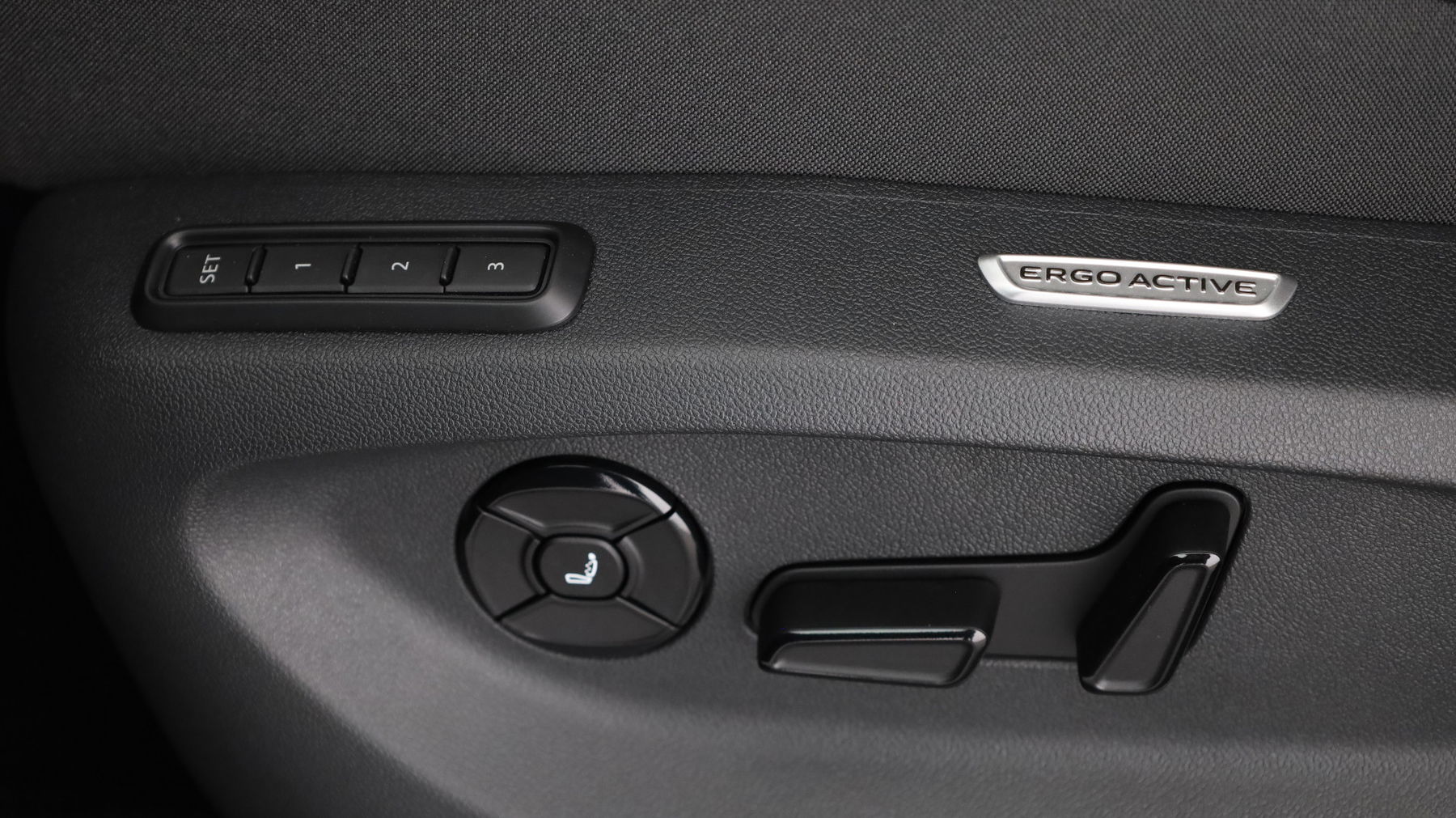 VW Tiguan R-Line TDI 4MOTION DSG null