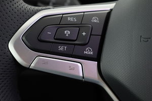 VW Tiguan R-Line TDI 4MOTION DSG null