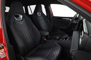 VW Tiguan R-Line eTSI DSG