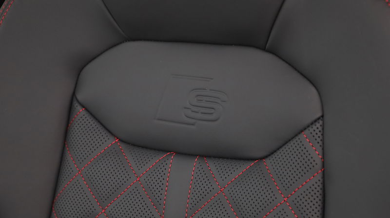 Highlight S-Line Sitze