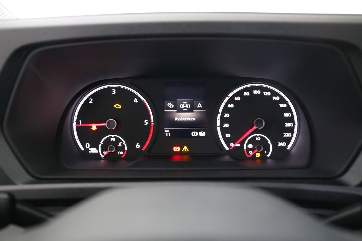 Caddy California TDI Digital Cockpit