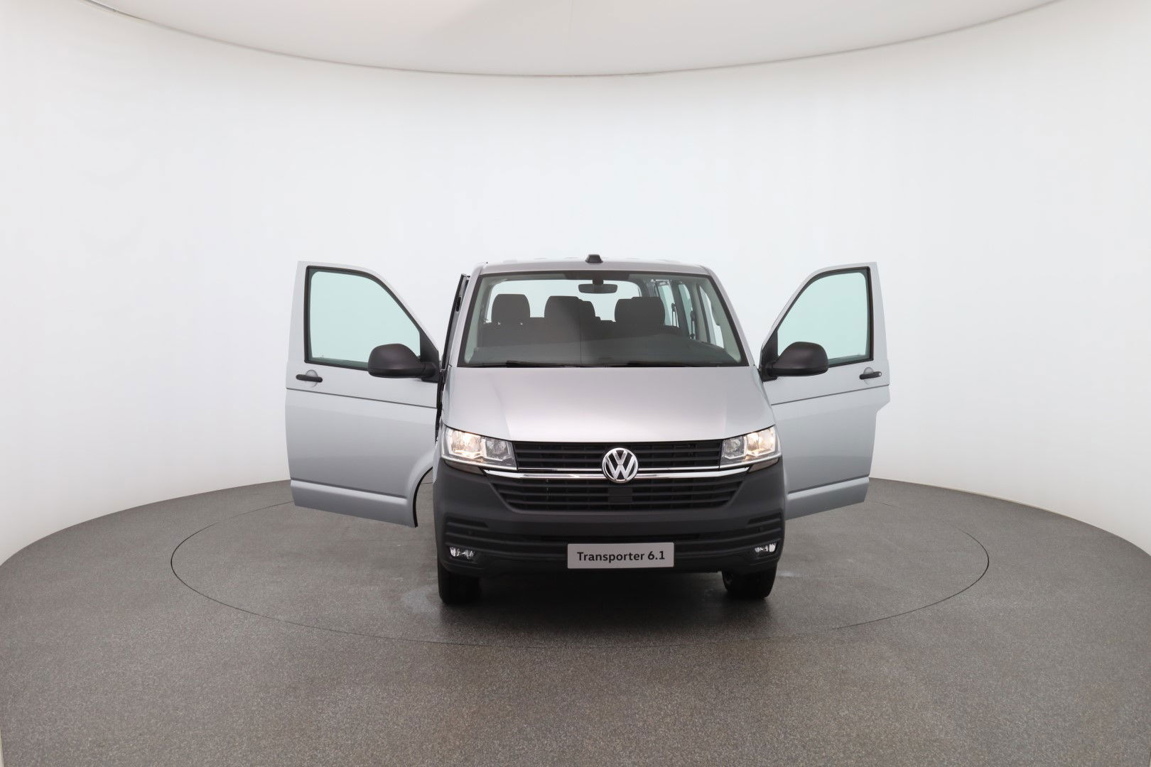 T6.1 Transporter Kombi LR TDI Frontansicht